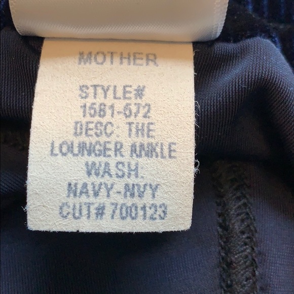 Mother The Velvet Lounger Ankle - Picture 9 of 9